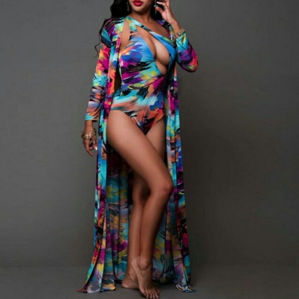 SWIMSUIT W/ COVERUP - Picture 2 of 4